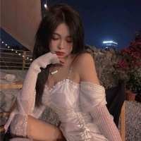 等爱的小喵咪